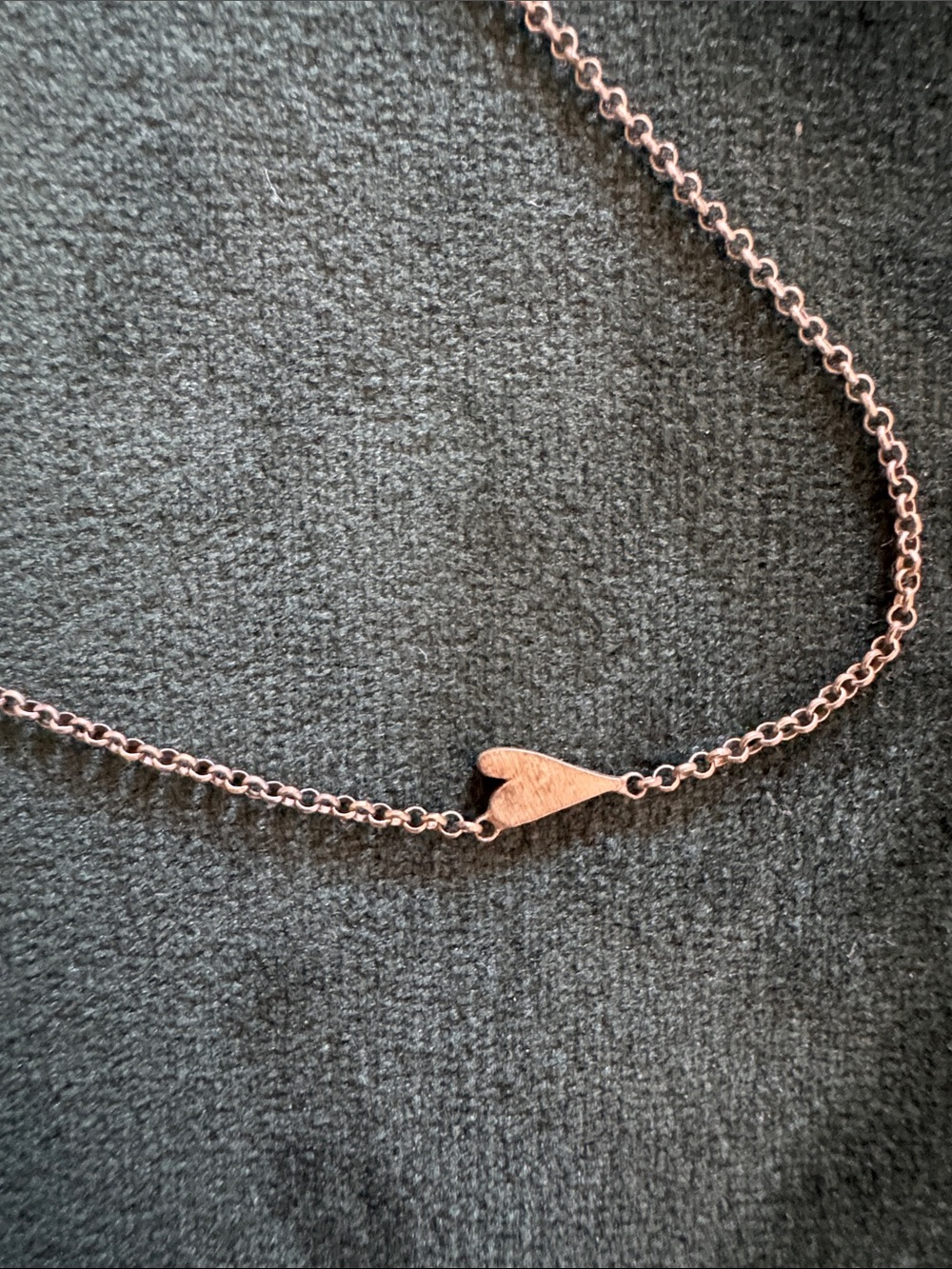 Minimal Heart Pendant Necklace - Women Jewelry
